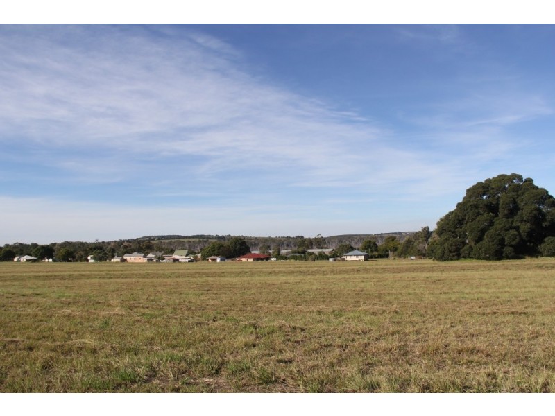 Wooroolin QLD 4608