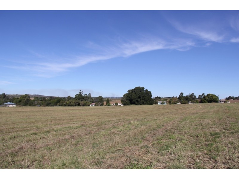 Wooroolin QLD 4608