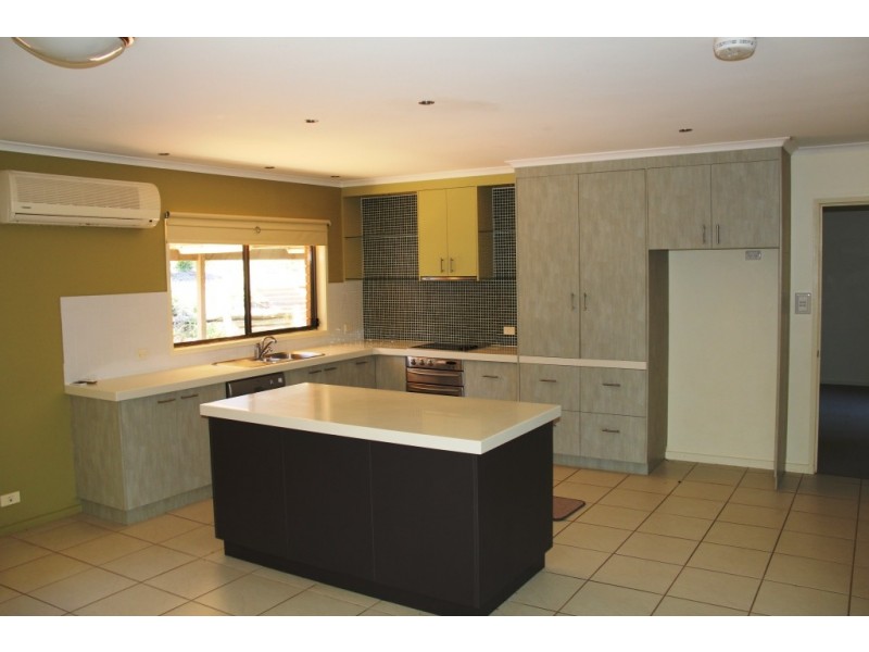 6 Gwalia Court, Kingaroy QLD 4610