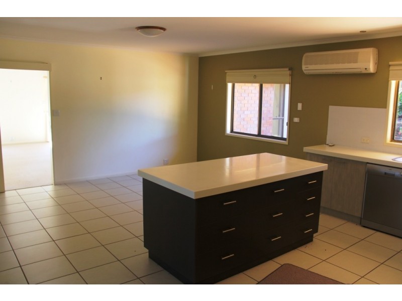 6 Gwalia Court, Kingaroy QLD 4610