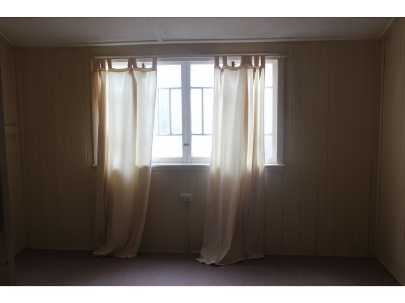 1/281 Haly Street, Kingaroy QLD 4610