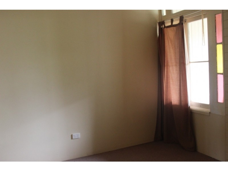 1/281 Haly Street, Kingaroy QLD 4610