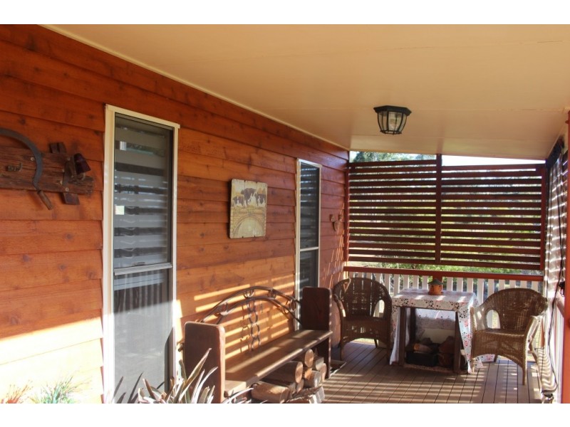 14 Julie Street, Kingaroy QLD 4610