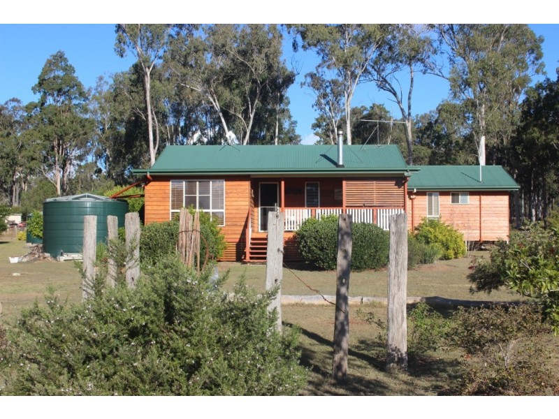 14 Julie Street, Kingaroy QLD 4610