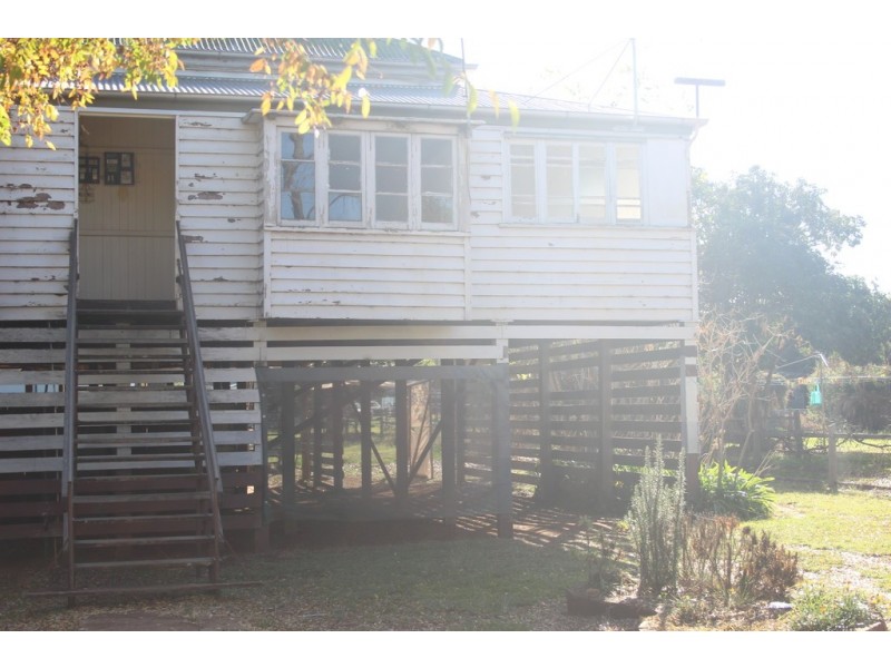 2/224 Haly, Kingaroy QLD 4610