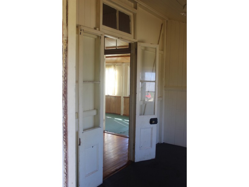 2/224 Haly, Kingaroy QLD 4610