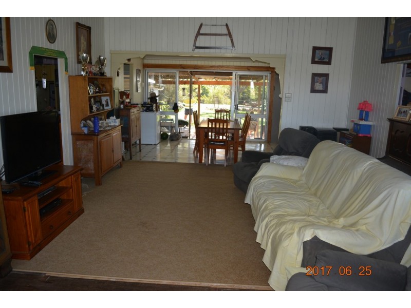 466 Wheatlands Loop Rd, Wondai QLD 4606