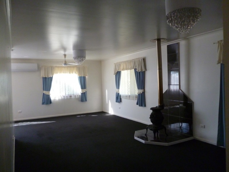 3 Web Street, Hivesville QLD 4612