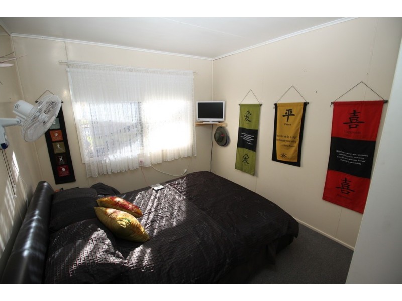 34 HODGE STREET, Kingaroy QLD 4610