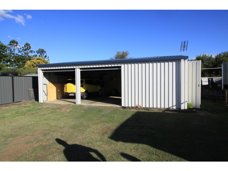 34 HODGE STREET, Kingaroy QLD 4610