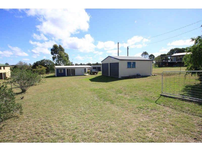 12 RIPPINGALE STREET, Moffatdale QLD 4605