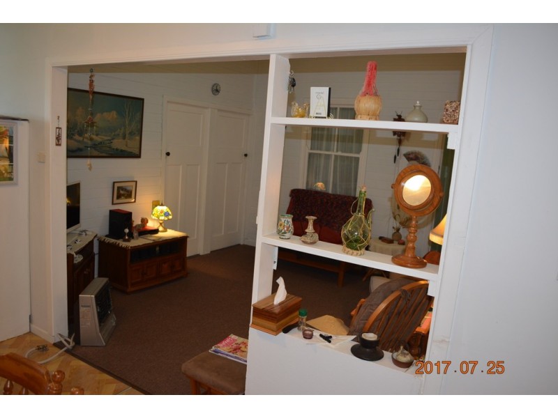 1 Main Street, Hivesville QLD 4612