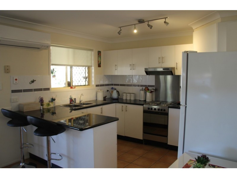 7 KURTELLEN CRESCENT, Kingaroy QLD 4610