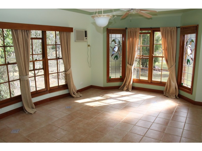 2 JONELLE STREET, Taabinga QLD 4610