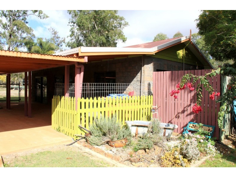 2 JONELLE STREET, Taabinga QLD 4610