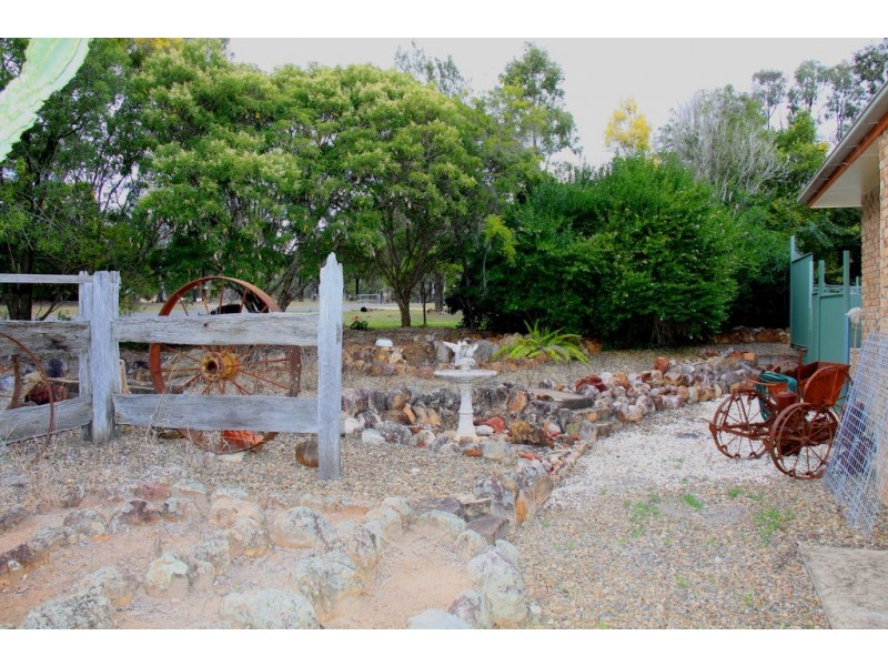 2 JONELLE STREET, Taabinga QLD 4610