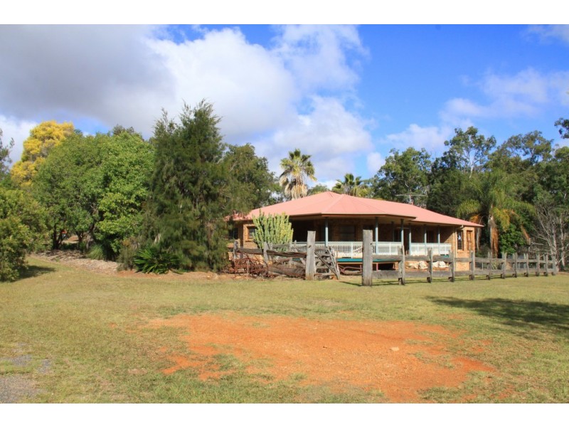 2 JONELLE STREET, Taabinga QLD 4610