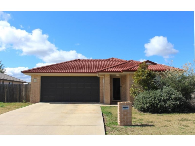 40 Parkside Drive, Kingaroy QLD 4610