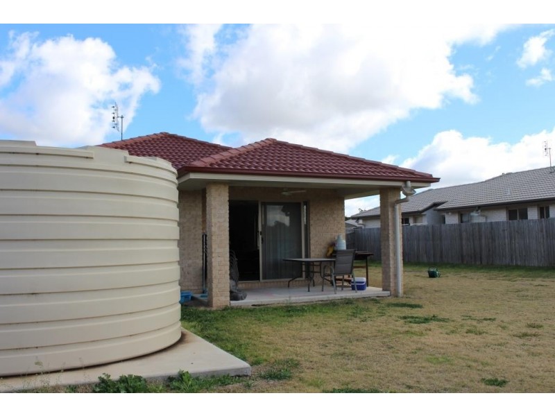 40 Parkside Drive, Kingaroy QLD 4610