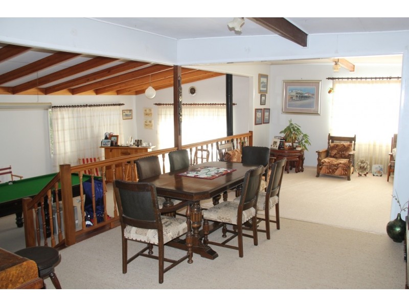 322 Mcauliffes, Kingaroy QLD 4610