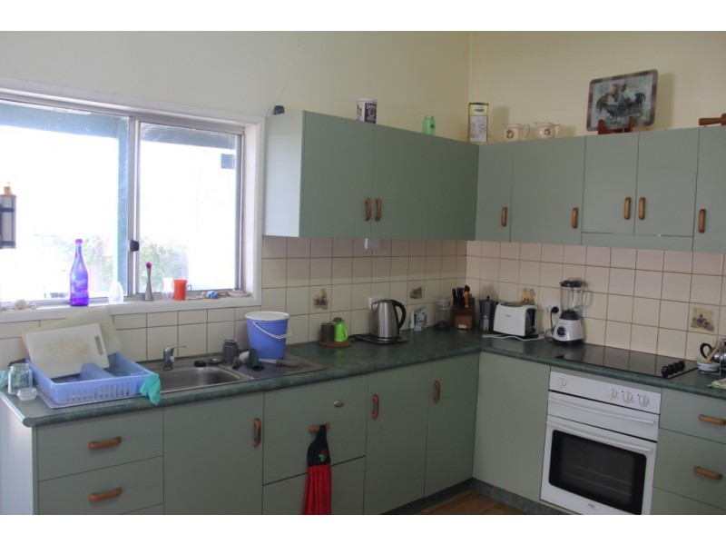 322 Mcauliffes, Kingaroy QLD 4610