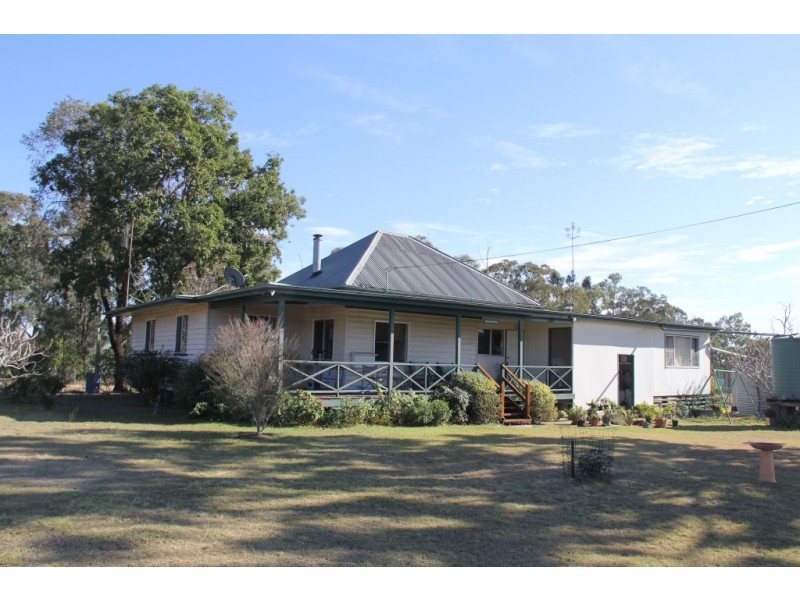 322 Mcauliffes, Kingaroy QLD 4610