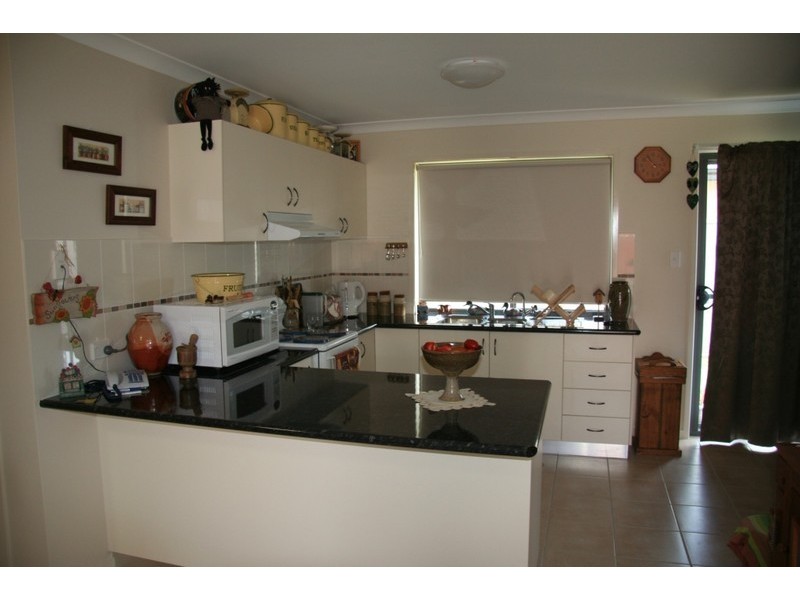 90 Windsor Circle, Kingaroy QLD 4610