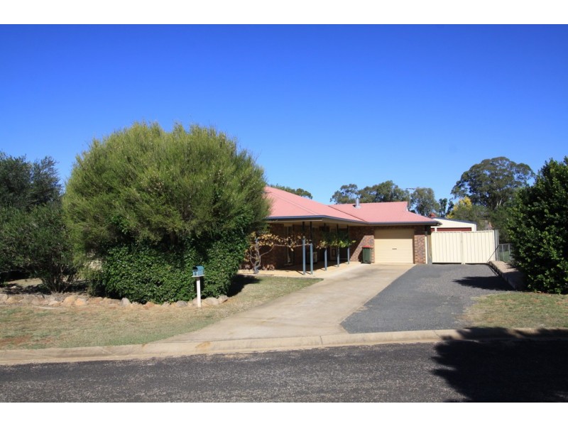 7 OLIVE GROVE, Kingaroy QLD 4610