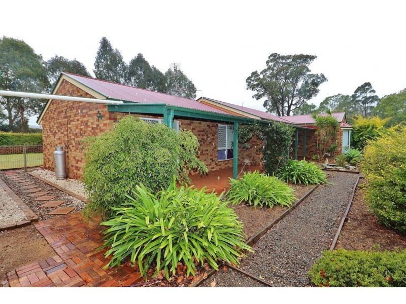 43 CURTIS ROAD, Kingaroy QLD 4610