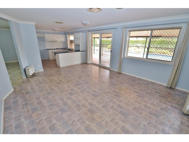 43 CURTIS ROAD, Kingaroy QLD 4610