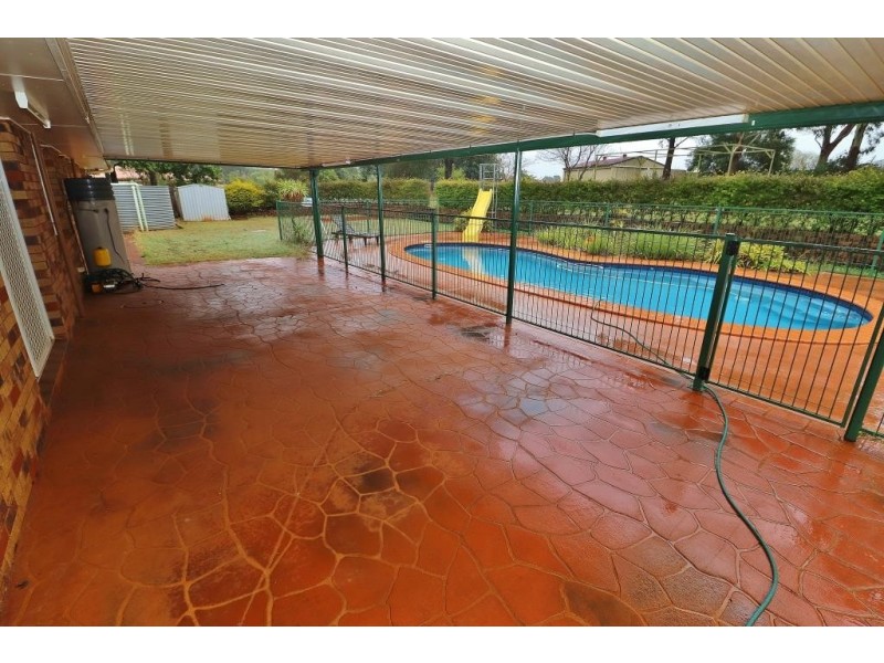 43 CURTIS ROAD, Kingaroy QLD 4610