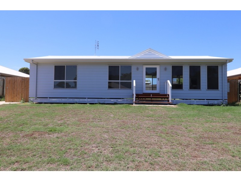 43 BUCKINGHAM STREET, Kingaroy QLD 4610
