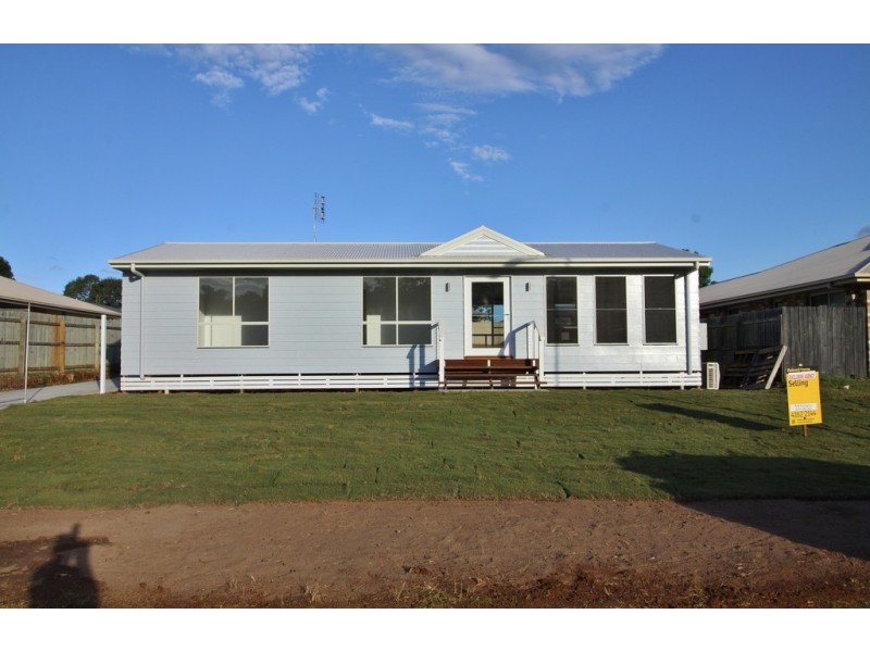 43 BUCKINGHAM STREET, Kingaroy QLD 4610