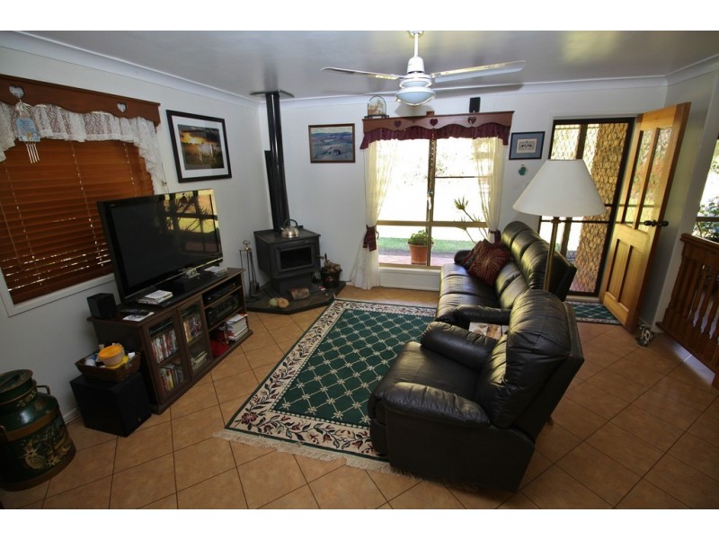 10 MATTHEW STREET, Kingaroy QLD 4610