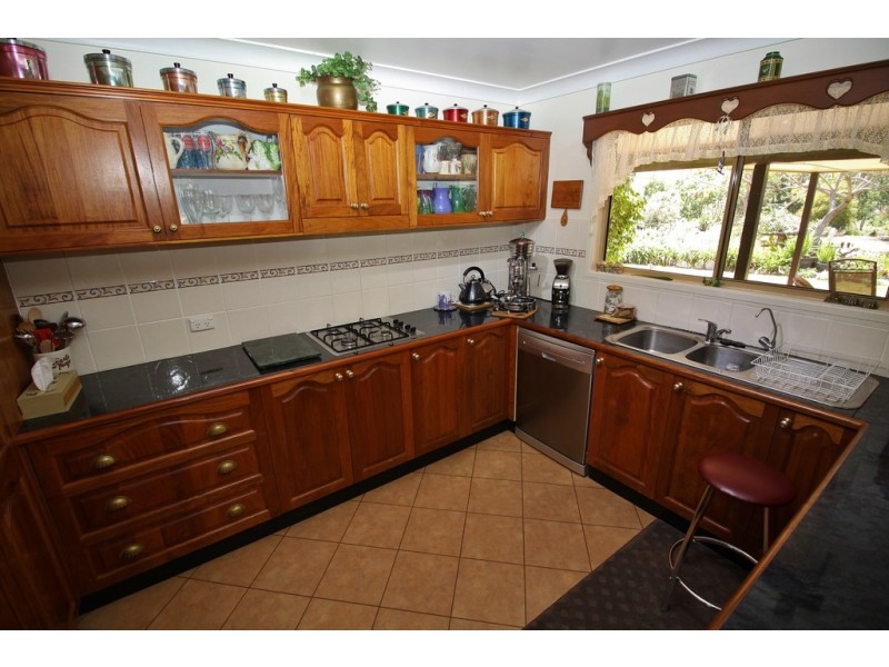 10 MATTHEW STREET, Kingaroy QLD 4610