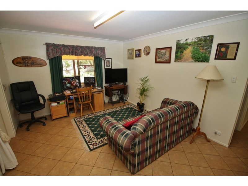 10 MATTHEW STREET, Kingaroy QLD 4610