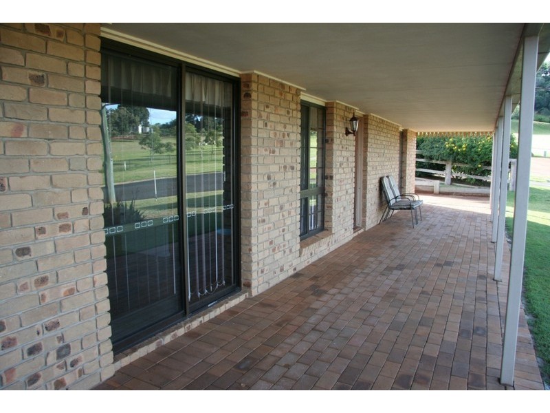 26 b Nolan Drive, Kingaroy QLD 4610