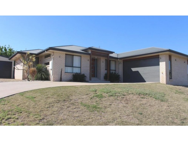 6 Bernard Crescent, Kingaroy QLD 4610