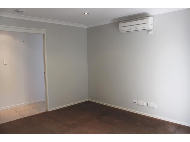 6 Bernard Crescent, Kingaroy QLD 4610