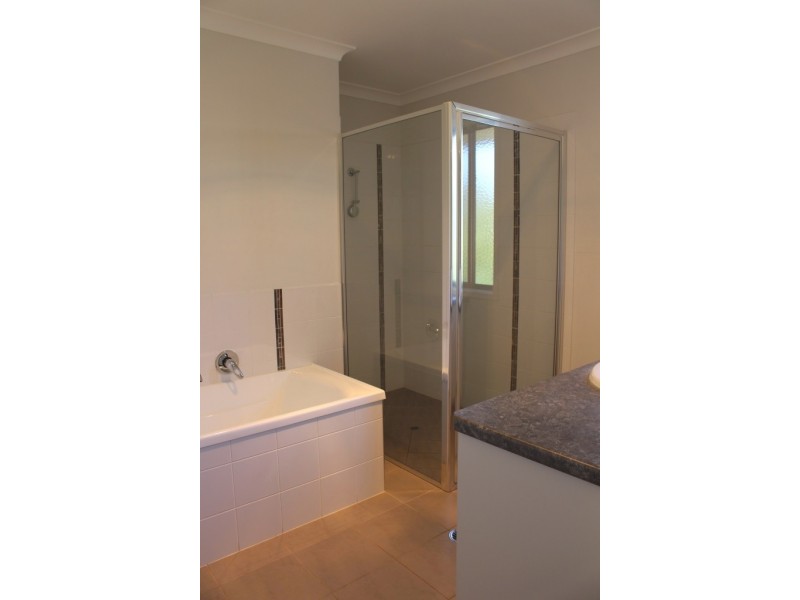 6 Bernard Crescent, Kingaroy QLD 4610