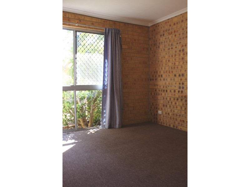 11/88 Walter Road, Kingaroy QLD 4610