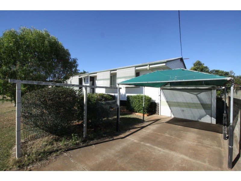 2 MURPHY STREET, Kingaroy QLD 4610