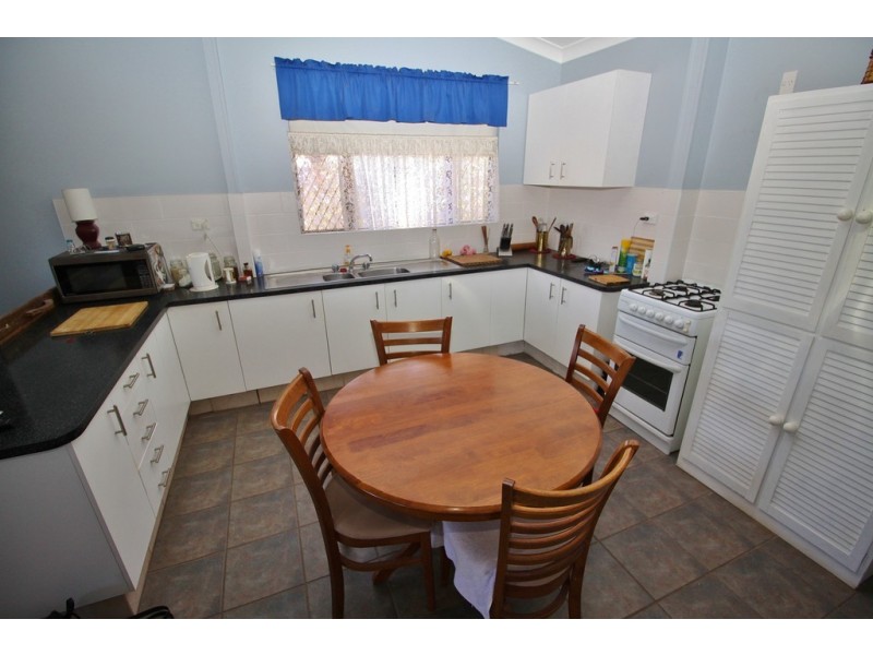 11 HOME STREET, Tingoora QLD 4608