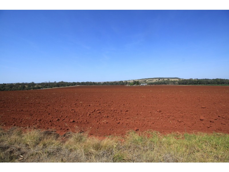 36 WELLERS ROAD, Wooroolin QLD 4608