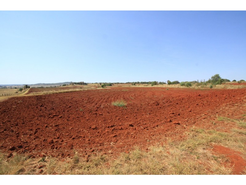 36 WELLERS ROAD, Wooroolin QLD 4608