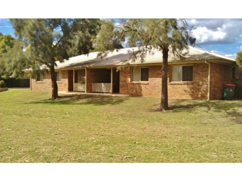 2 ROSEDALE STREET, Kingaroy QLD 4610