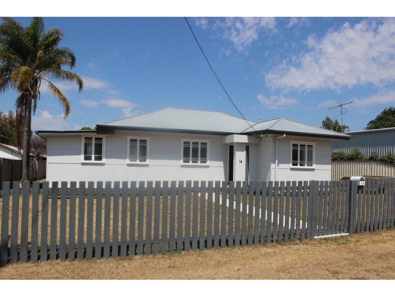 19 JAMES STREET, Kingaroy QLD 4610