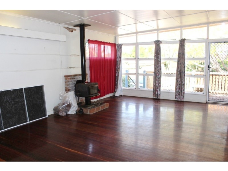 27 Macdiarmid street, Kingaroy QLD 4610