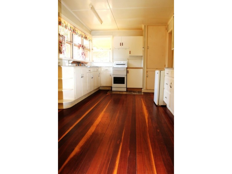 27 Macdiarmid street, Kingaroy QLD 4610