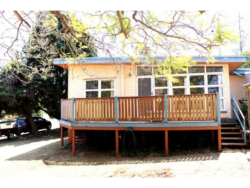 27 Macdiarmid street, Kingaroy QLD 4610